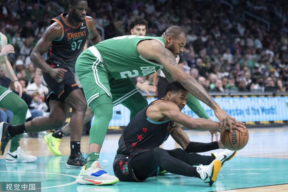 相比之下 相比之下