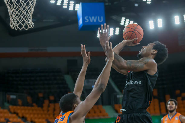 媒体盛行的 媒体盛行的